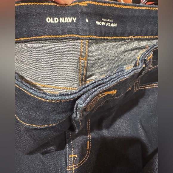 Old Navy High Rise Flare Jeans - Dark Wash - size 6 - Picture 7 of 8